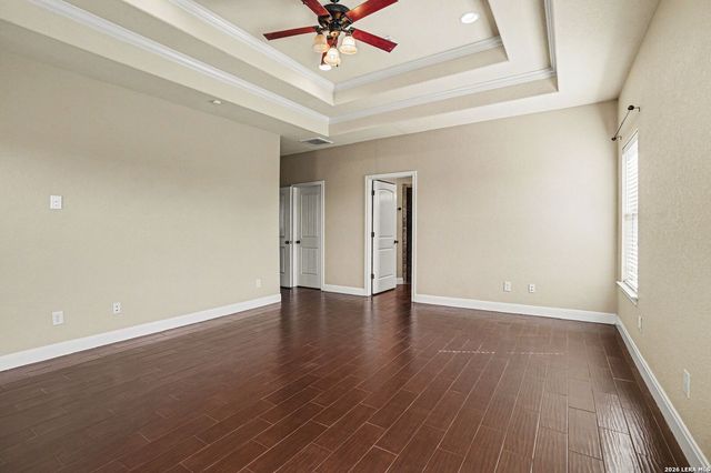 3270 County Road 405, Floresville, TX 78114