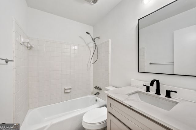 11 FORREST Place, Atlanta, GA 30328