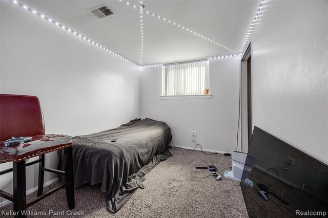 33984 Little Mack Avenue, Clinton Township, MI 48035