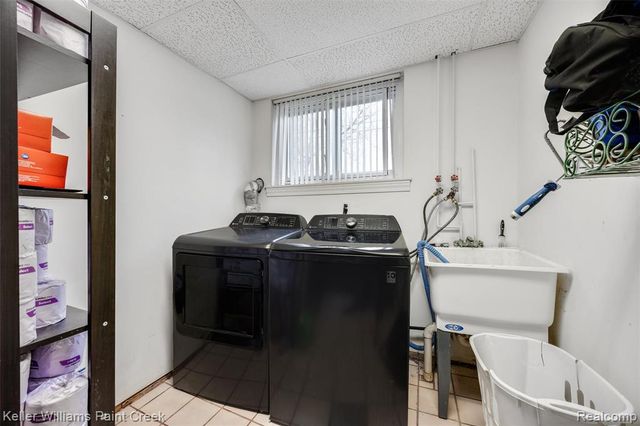 33984 Little Mack Avenue, Clinton Township, MI 48035