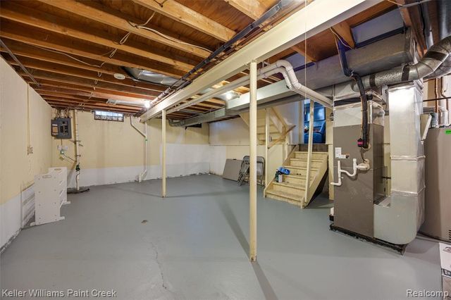 33984 Little Mack Avenue, Clinton Township, MI 48035