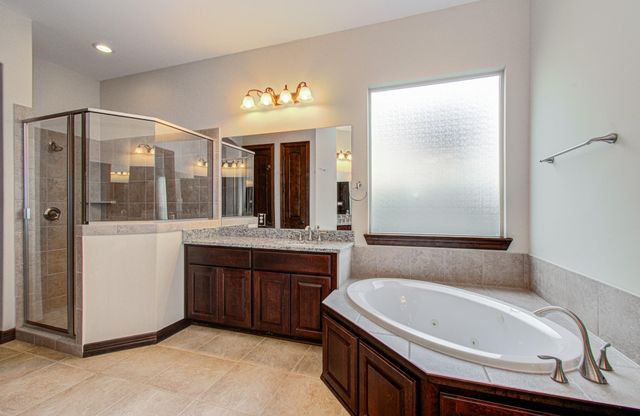 5711 Avon Landing Lane, Sugar Land, TX 77479