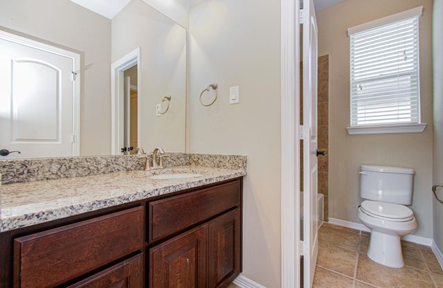 5711 Avon Landing Lane, Sugar Land, TX 77479