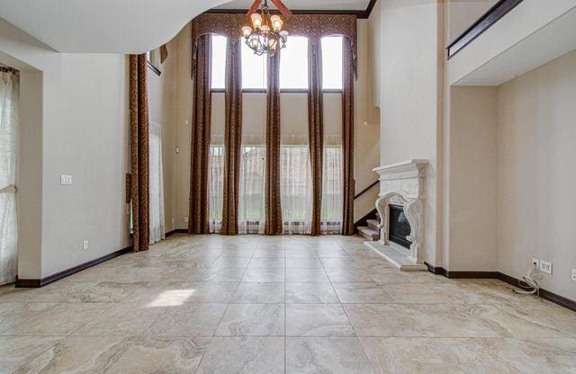 5711 Avon Landing Lane, Sugar Land, TX 77479