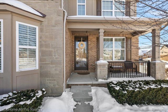 22841 Shepherds Hollow Drive, Lyon Charter Township, MI 48178