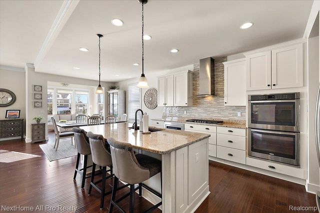 22841 Shepherds Hollow Drive, Lyon Charter Township, MI 48178