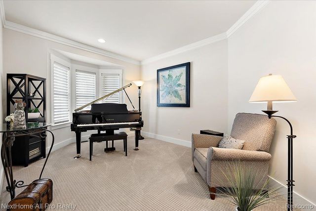 22841 Shepherds Hollow Drive, Lyon Charter Township, MI 48178