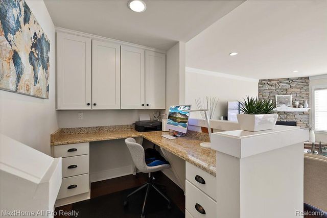 22841 Shepherds Hollow Drive, Lyon Charter Township, MI 48178