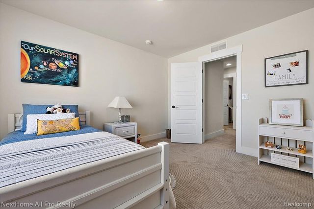 22841 Shepherds Hollow Drive, Lyon Charter Township, MI 48178