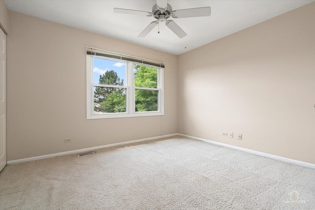 1875 Hawk Lane, Elk Grove Village, IL 60007