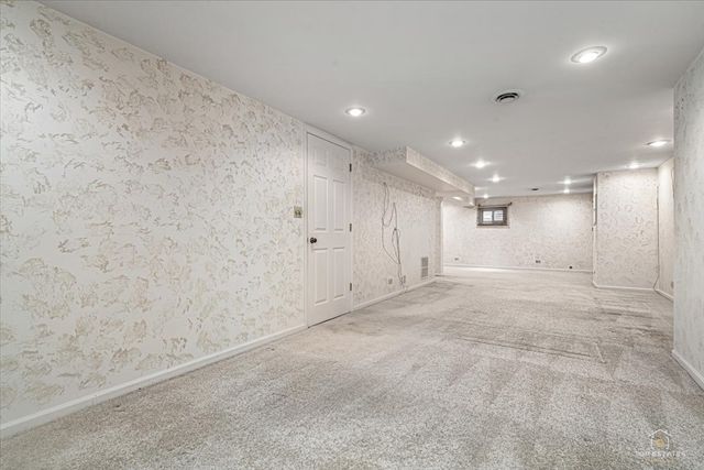 1875 Hawk Lane, Elk Grove Village, IL 60007