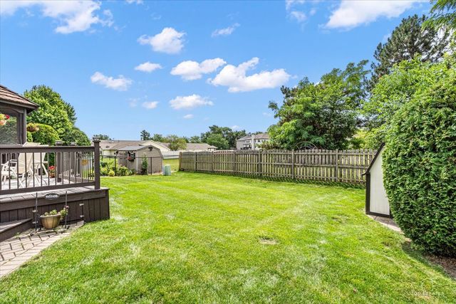1875 Hawk Lane, Elk Grove Village, IL 60007