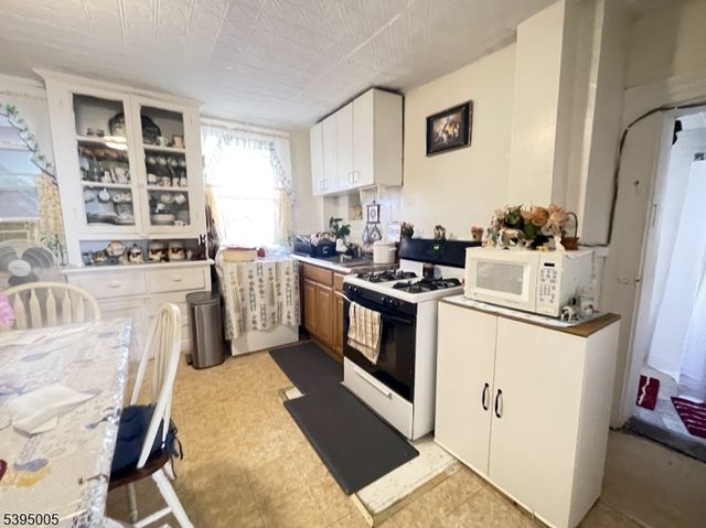 10 Monroe St, Newark City, NJ 07105