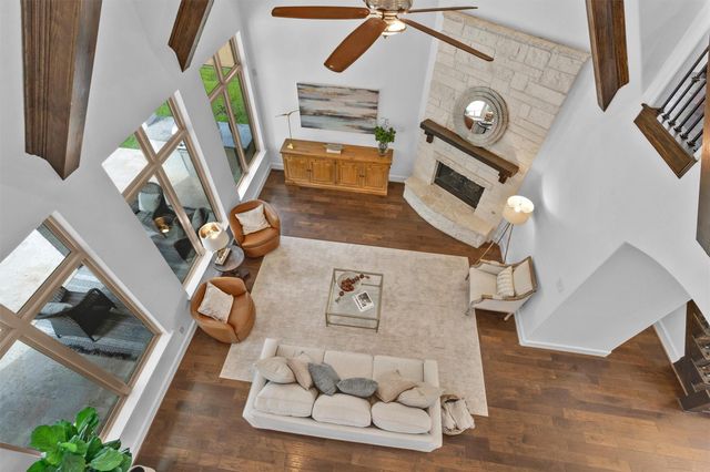 182 Caledonia Circle, Montgomery, TX 77316