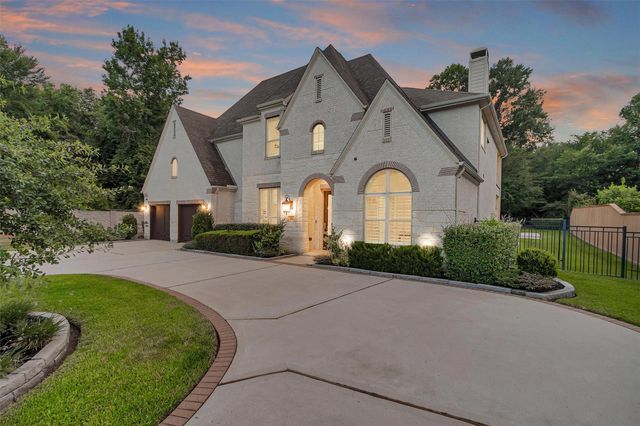 182 Caledonia Circle, Montgomery, TX 77316