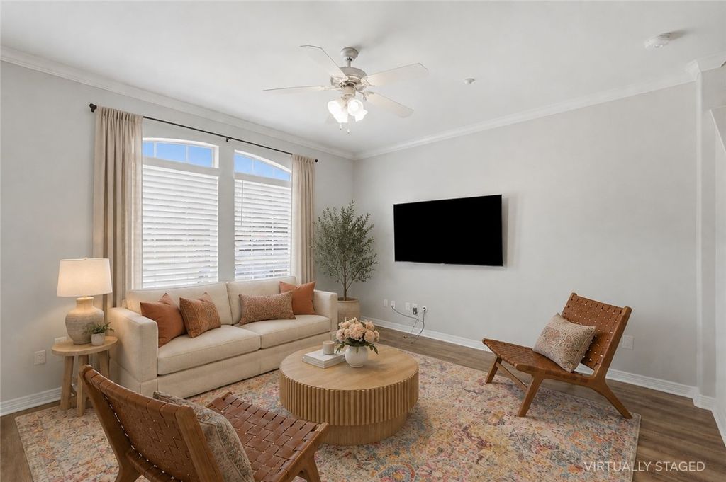 305 Holleman Drive E 1004, College Station, TX 77840 — photo 5