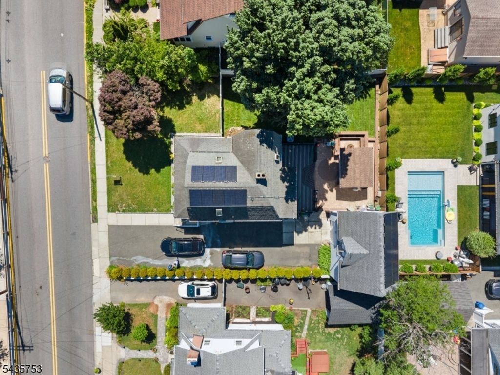 252 Passaic Ave, Hasbrouck Heights Boro, NJ 07604 — photo 3