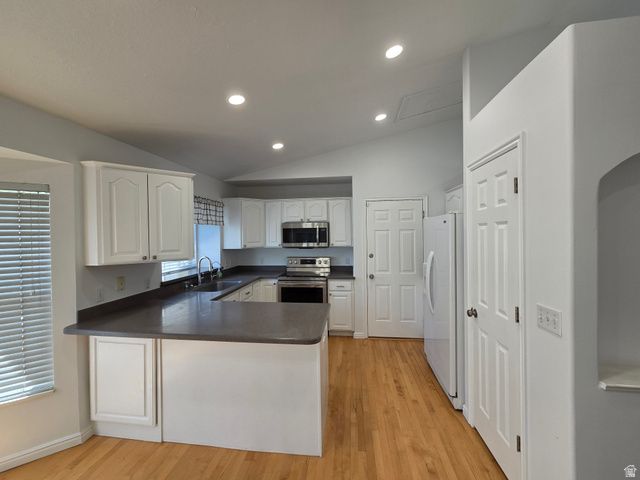 1536 N 150 W, Bountiful, UT 84010
