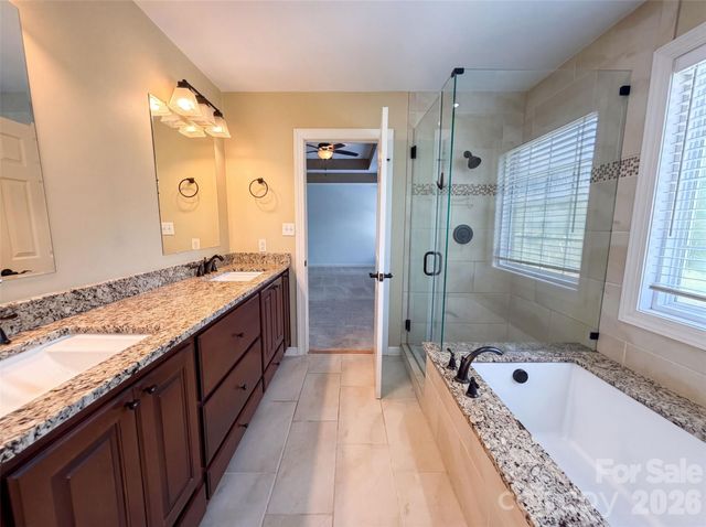 114 Stirling Heights Lane, Fort Mill, SC 29715