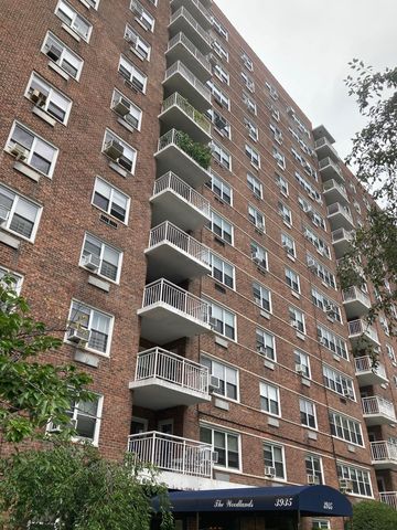 3935 BLACKSTONE Avenue # 4K, New York City, NY 10471