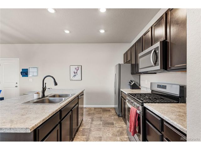4752 River Highlands Loop, Elizabeth, CO 80107