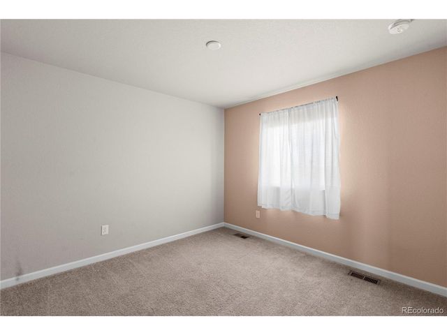 4752 River Highlands Loop, Elizabeth, CO 80107
