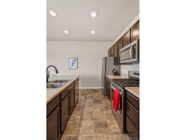 4752 River Highlands Loop, Elizabeth, CO 80107