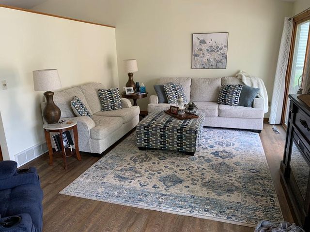 2638 RED FERN LANE, Green Bay, WI 54304