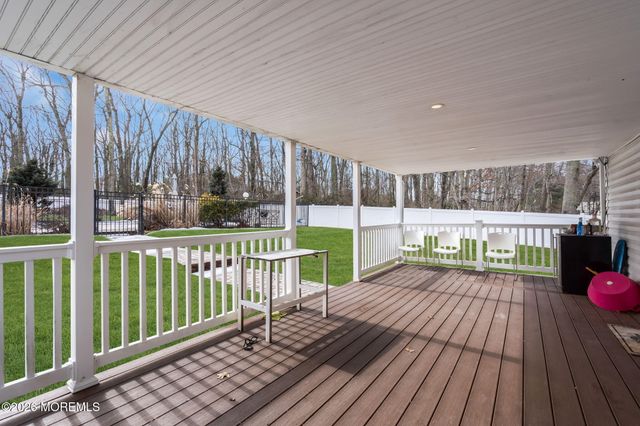 250 Bartley Road, Jackson, NJ 08527