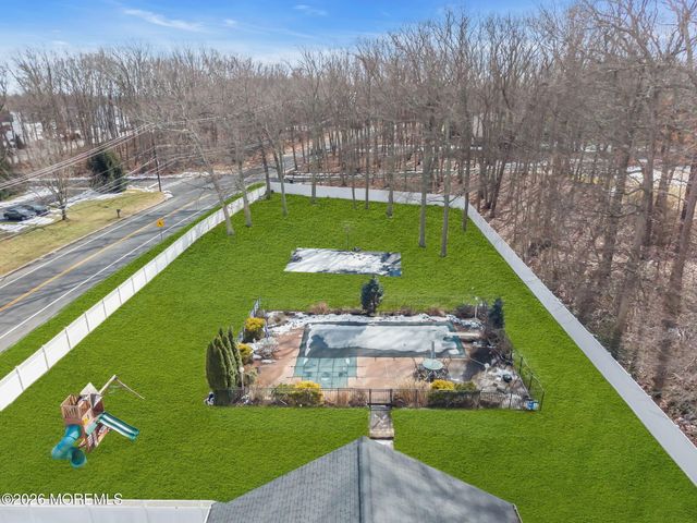 250 Bartley Road, Jackson, NJ 08527