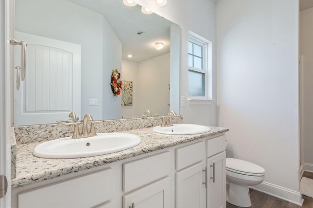 467 Marquis Way, Freeport, FL 32439