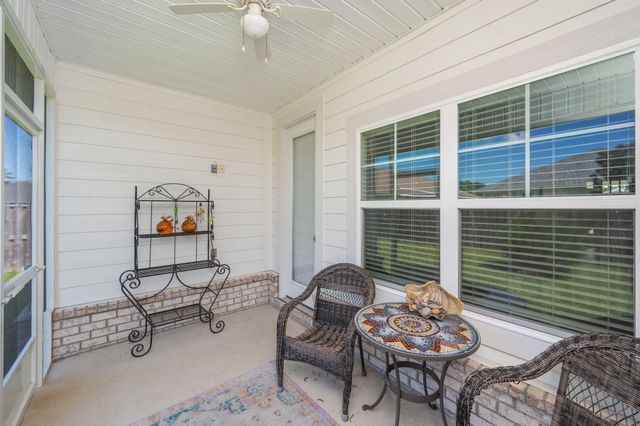 467 Marquis Way, Freeport, FL 32439