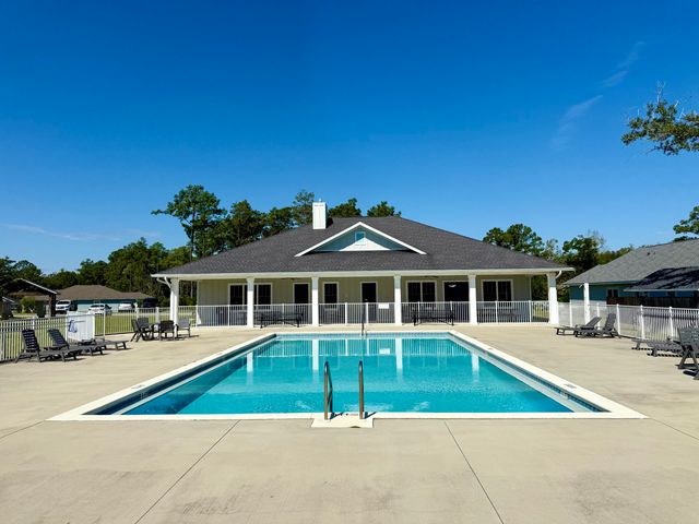 467 Marquis Way, Freeport, FL 32439