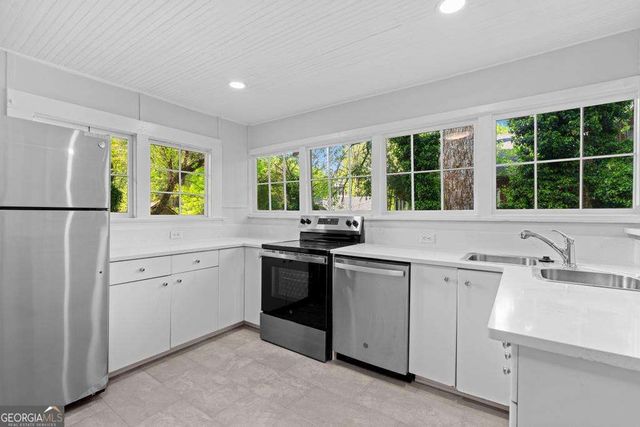 302 Murray Hill Avenue NE, Atlanta, GA 30317