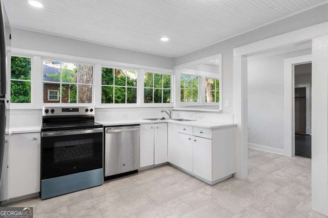 302 Murray Hill Avenue NE, Atlanta, GA 30317