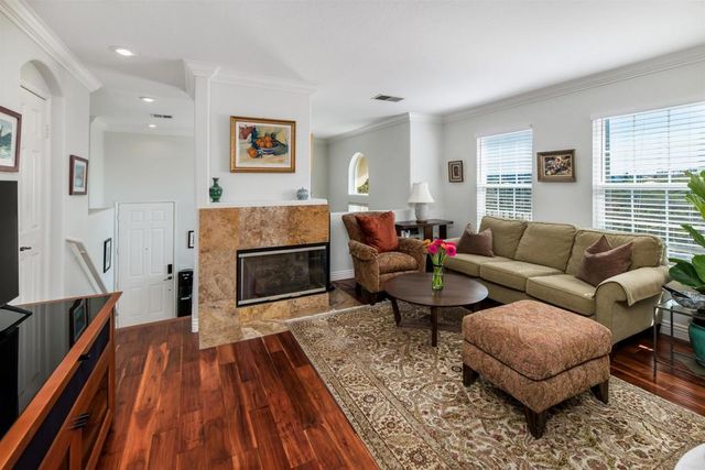 3816 Mykonos Lane 3, San Diego, CA 92130