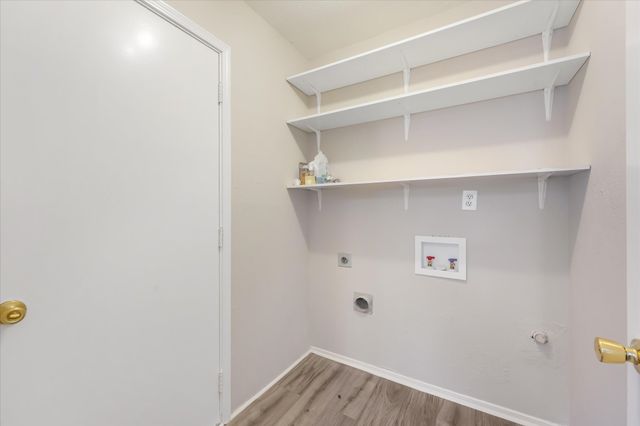 8 Hawthorne Circle, Allen, TX 75002