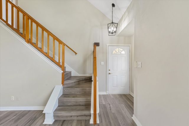 8 Hawthorne Circle, Allen, TX 75002