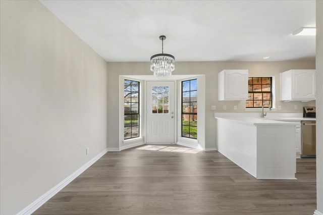 8 Hawthorne Circle, Allen, TX 75002