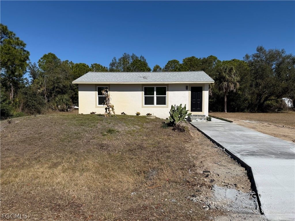 27160 Chula Vista DR, Punta Gorda, FL 33955