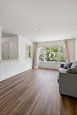 2402 16th Avenue S, Minneapolis, MN 55404