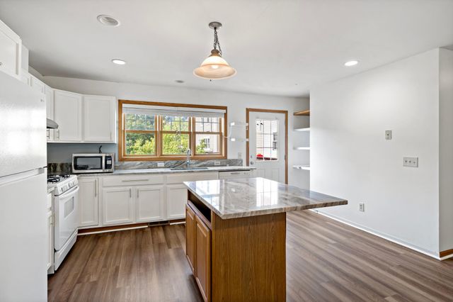 2402 16th Avenue S, Minneapolis, MN 55404