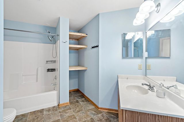 2402 16th Avenue S, Minneapolis, MN 55404