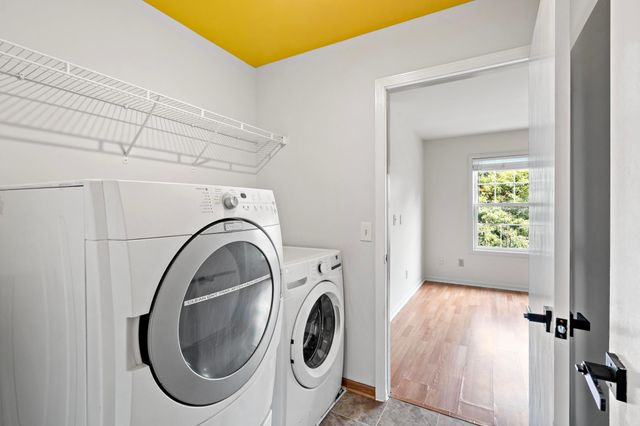 2402 16th Avenue S, Minneapolis, MN 55404