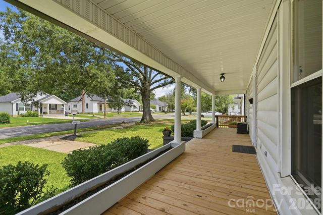 327 S Spruce Street, Rock Hill, SC 29730