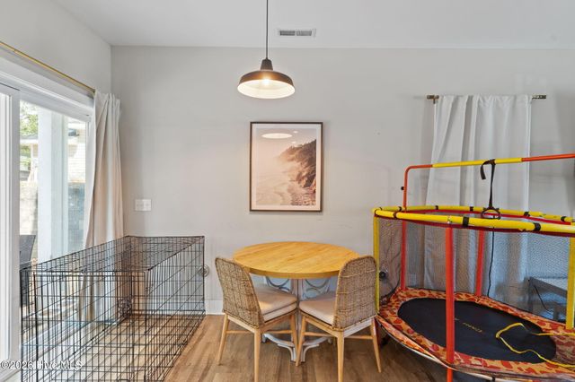 1106 S 4th Street, Wilmington, NC 28401