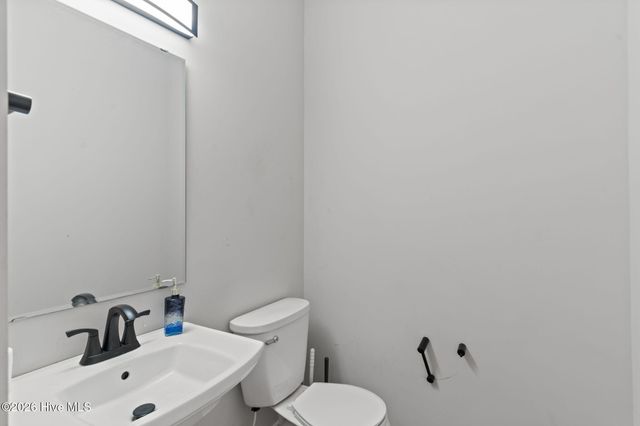 1106 S 4th Street, Wilmington, NC 28401