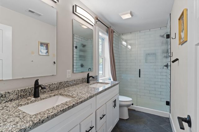 1106 S 4th Street, Wilmington, NC 28401