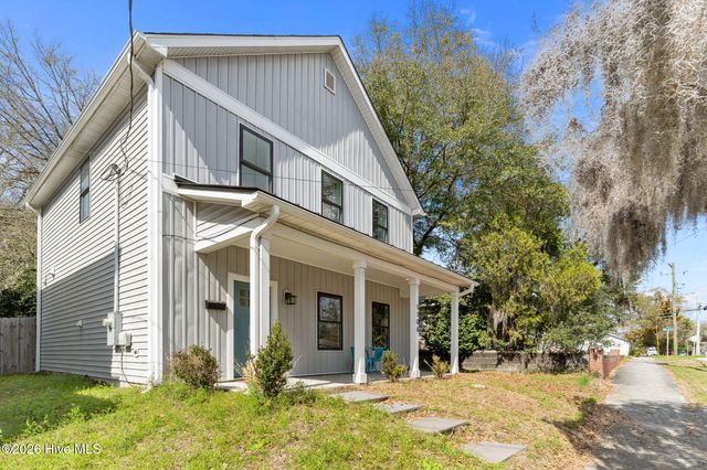 1106 S 4th Street, Wilmington, NC 28401