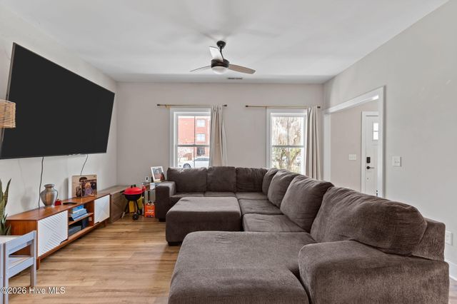 1106 S 4th Street, Wilmington, NC 28401